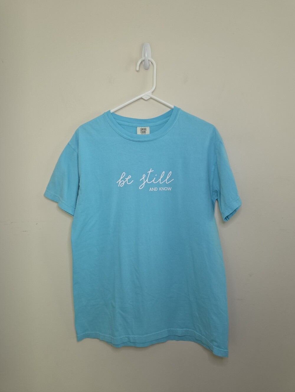 Comfort Colors Women's Be Still And Know T-shirt Sz Medium